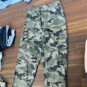 Cargo camo joggers